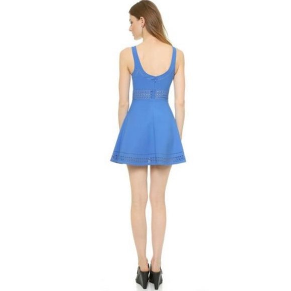 Elizabeth and James Blue Laser Cut Dress sz 2 - Picture 3 of 13